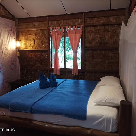 Payam Cabana Koh Phayam Pokoj fotografie